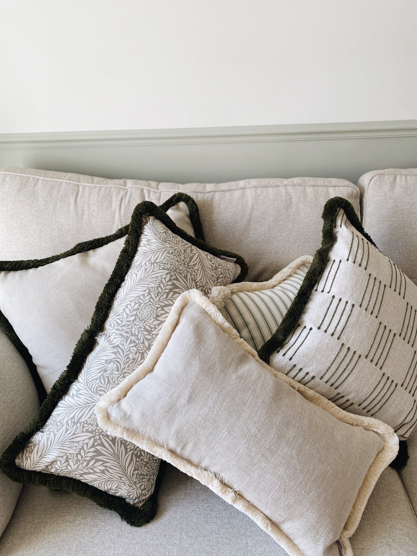 Outlet - The Tilly - Beige Linen Herringbone Fringed Cushion