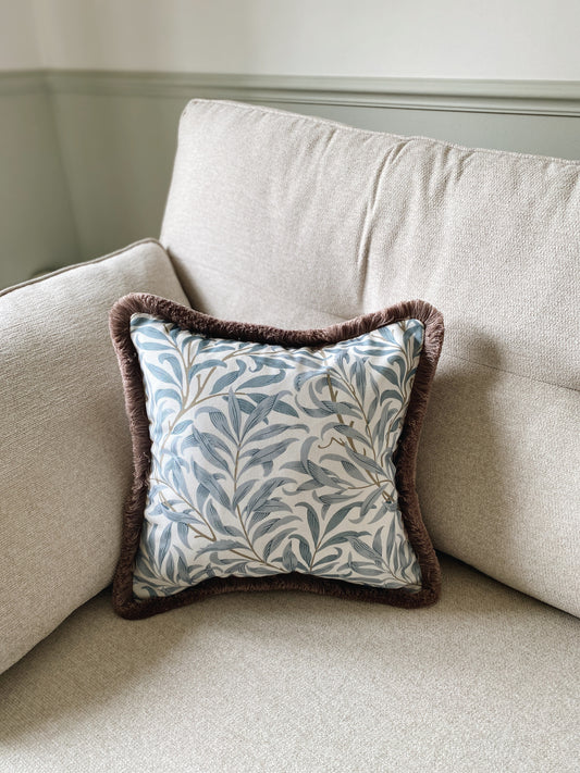 The Willa - Blue Leaf Cushion With Fringed Edge